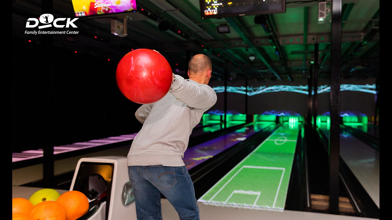 vrek voorstel plotseling Dock FEC, 1 of 2 uur bowlen (6 personen) + evt. bittergarnituur bespaar 49% in Zeeland via Social Deal vrek voorstel plotseling Dock FEC, 1 of 2 uur bowlen (6 personen) + evt. bittergarnituur bespaar 49% in Zeeland via Social Deal